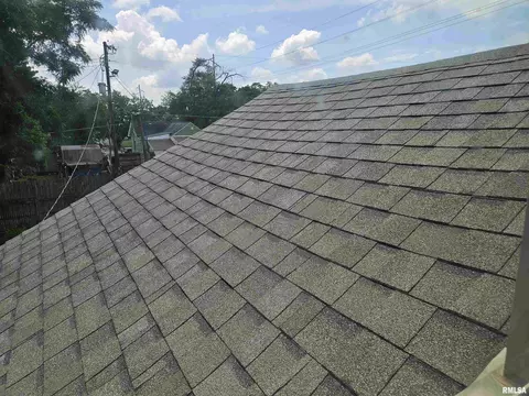 Other - 904 E 4th St, Beardstown, IL 62618 photo 5 of 6