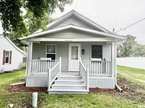 407 E Depot St, Knoxville, IL 61448