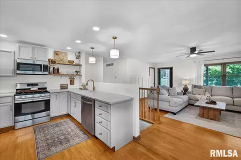 Kitchen - 1208 S Adams Rd, Eureka, IL 61530 photo 1 of 3