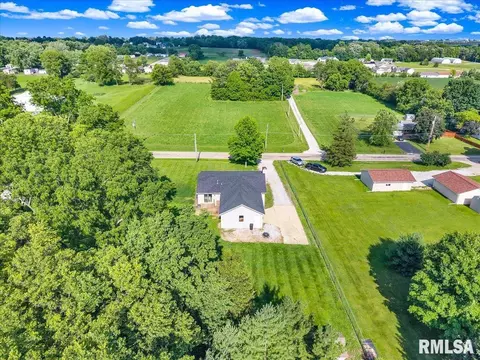 View/Area - 1208 S Adams Rd, Eureka, IL 61530 photo 3 of 11