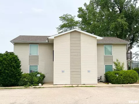 113 High Oak Dr, East Peoria, IL 61611