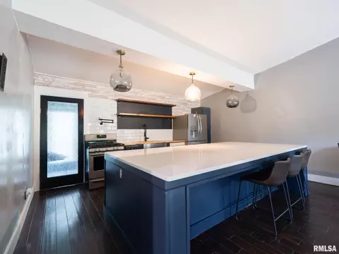 Kitchen - 6635 W Wheeler Rd, Mapleton, IL 61547 photo 2 of 7