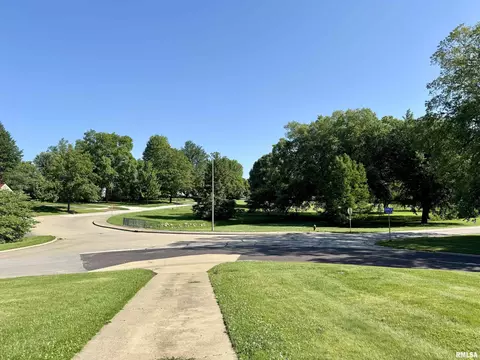 Other - 601 Compton Pkwy, Macomb, IL 61455 photo 12 of 13