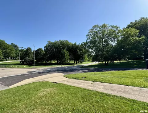 Other - 601 Compton Pkwy, Macomb, IL 61455 photo 13 of 13