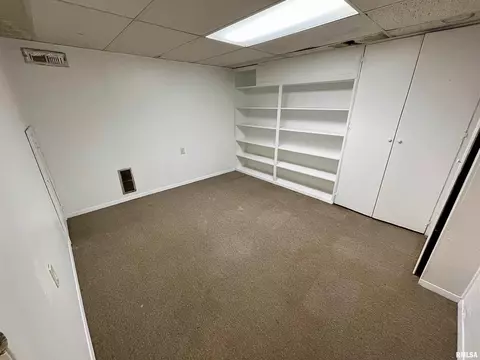 Other - 15 Cedar Dr, Macomb, IL 61455 photo 7 of 9
