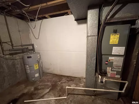 Other - 15 Cedar Dr, Macomb, IL 61455 photo 9 of 9