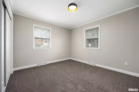 Bedroom - 208 W Graze Ave, Dunlap, IL 61525 photo 3 of 6