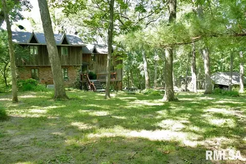 706 Banta Rd, Lowpoint, IL 61545 photo 4