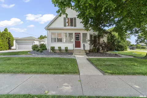 108 E Kauffman St, Congerville, IL 61729