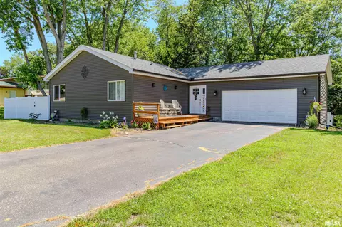 408 S French Dr, Dunlap, IL 61525
