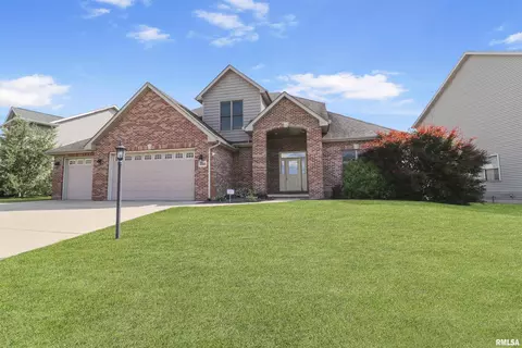 10866 N Glenfield Dr, Dunlap, IL 61525