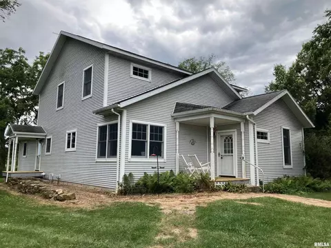 18005 Il Hwy 9 Hwy, Bushnell, IL 61422