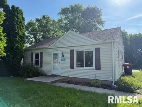 5110 N Hamilton Rd, Peoria, IL 61614