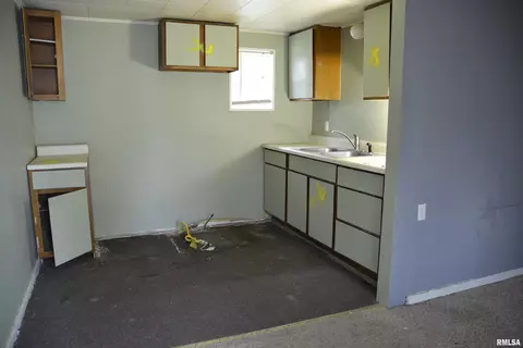 926 N Charles St, Macomb, IL 61455 photo 14