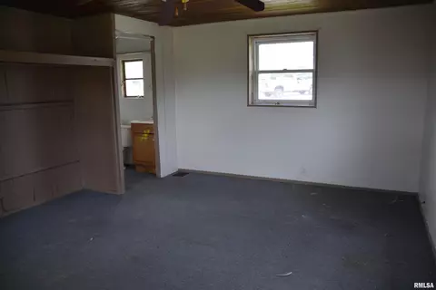926 N Charles St, Macomb, IL 61455 photo 12