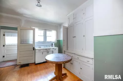 Kitchen - 708 Main St, Henry, IL 61537 photo 1 of 1