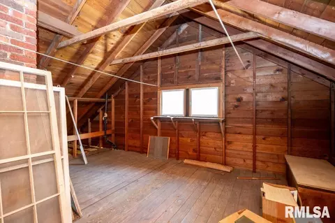 Other - 708 Main St, Henry, IL 61537 photo 10 of 16
