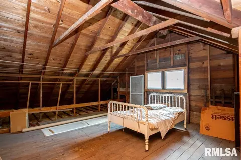 Bedroom - 708 Main St, Henry, IL 61537 photo 11 of 11