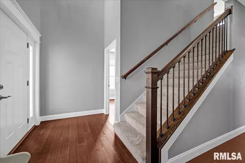 1302 Hampton Rd, Washington, IL 61571 photo 3