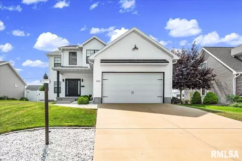 1302 Hampton Rd, Washington, IL 61571 photo 2