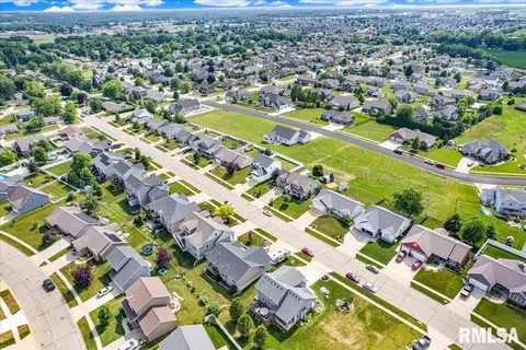 1302 Hampton Rd, Washington, IL 61571 photo 39