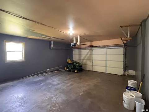 500 Meadow Dr, Macomb, IL 61455 photo 19