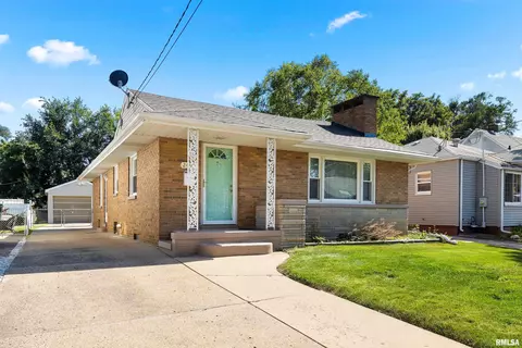 2400 W Callender Ave, West Peoria, IL 61604