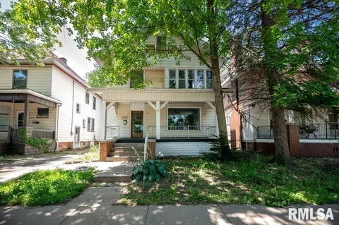 1121 N University St, Peoria, IL 61606