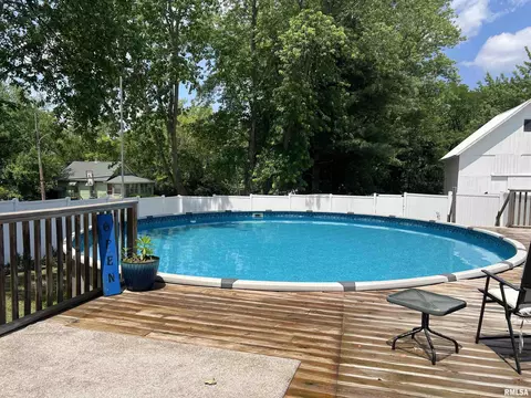 236 W Grant St, Macomb, IL 61455 photo 8