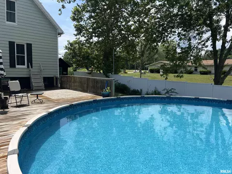 236 W Grant St, Macomb, IL 61455 photo 10