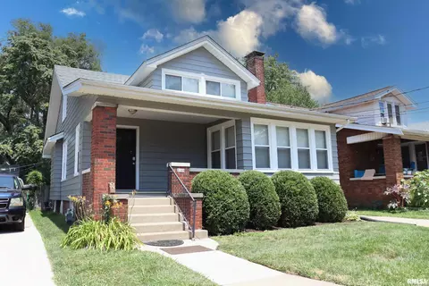 2109 W Barker Ave, West Peoria, IL 61604