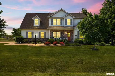 410 Somerset Dr, Germantown Hills, IL 61548