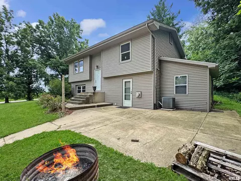 Other - 1819618200 River Rd, Danvers, IL 61732 photo 2 of 20