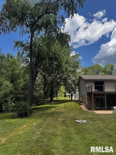1415 E Sycamore St, Canton, IL 61520 photo 38