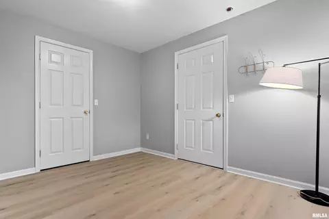2108 S 2nd Ave, Morton, IL 61550 photo 24
