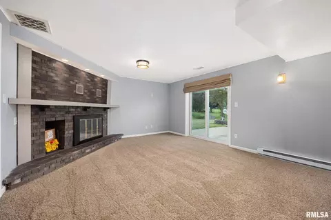 524 Crestview Dr, Metamora, IL 61548 photo 24