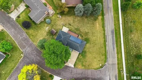 524 Crestview Dr, Metamora, IL 61548 photo 41