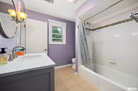 524 Crestview Dr, Metamora, IL 61548 photo 16