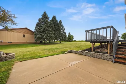 524 Crestview Dr, Metamora, IL 61548 photo 38