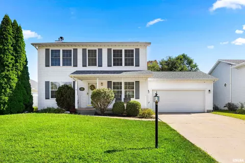 1956 Deer Ln, Washington, IL 61571