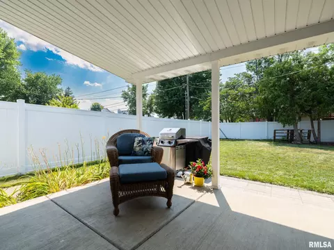 1100 Hampton Rd, Washington, IL 61571 photo 53
