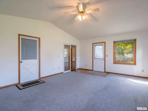 204 Ivanhoe Way, Bloomington, IL 61701 photo 28