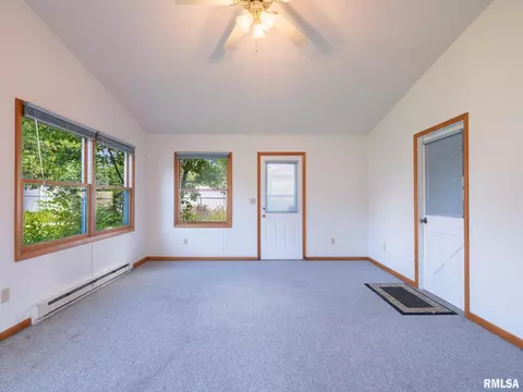 204 Ivanhoe Way, Bloomington, IL 61701 photo 26