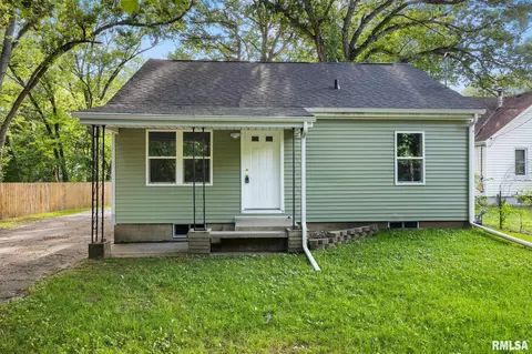 117 Hazel Ct, Creve Coeur, IL 61610