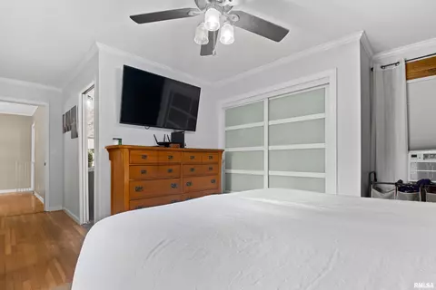 Bedroom - 805 W 3rd St, Delavan, IL 61734 photo 3 of 6