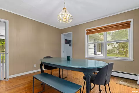 Dining - 805 W 3rd St, Delavan, IL 61734 photo 1 of 3