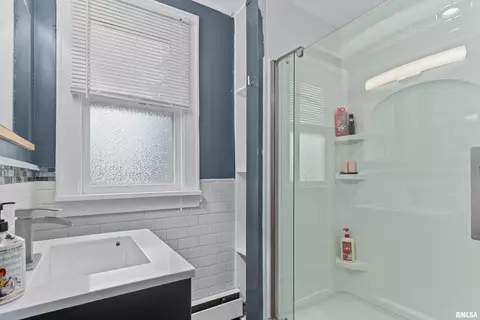 Bath - 805 W 3rd St, Delavan, IL 61734 photo 3 of 3