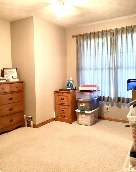 Bedroom - 7612 W Thornridge Dr, Mapleton, IL 61547 photo 4 of 4