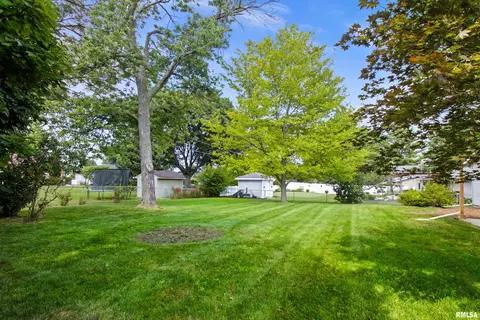 1043 E Jefferson St, Morton, IL 61550 photo 51