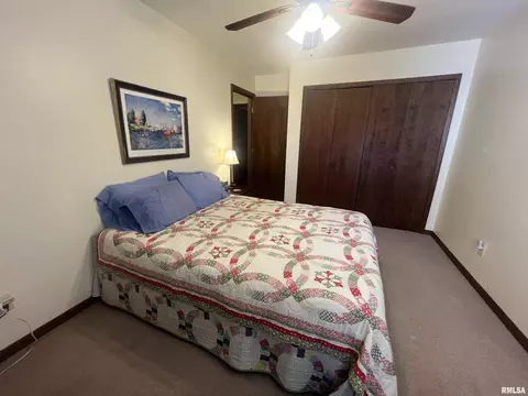 500 James Dr, Macomb, IL 61455 photo 23